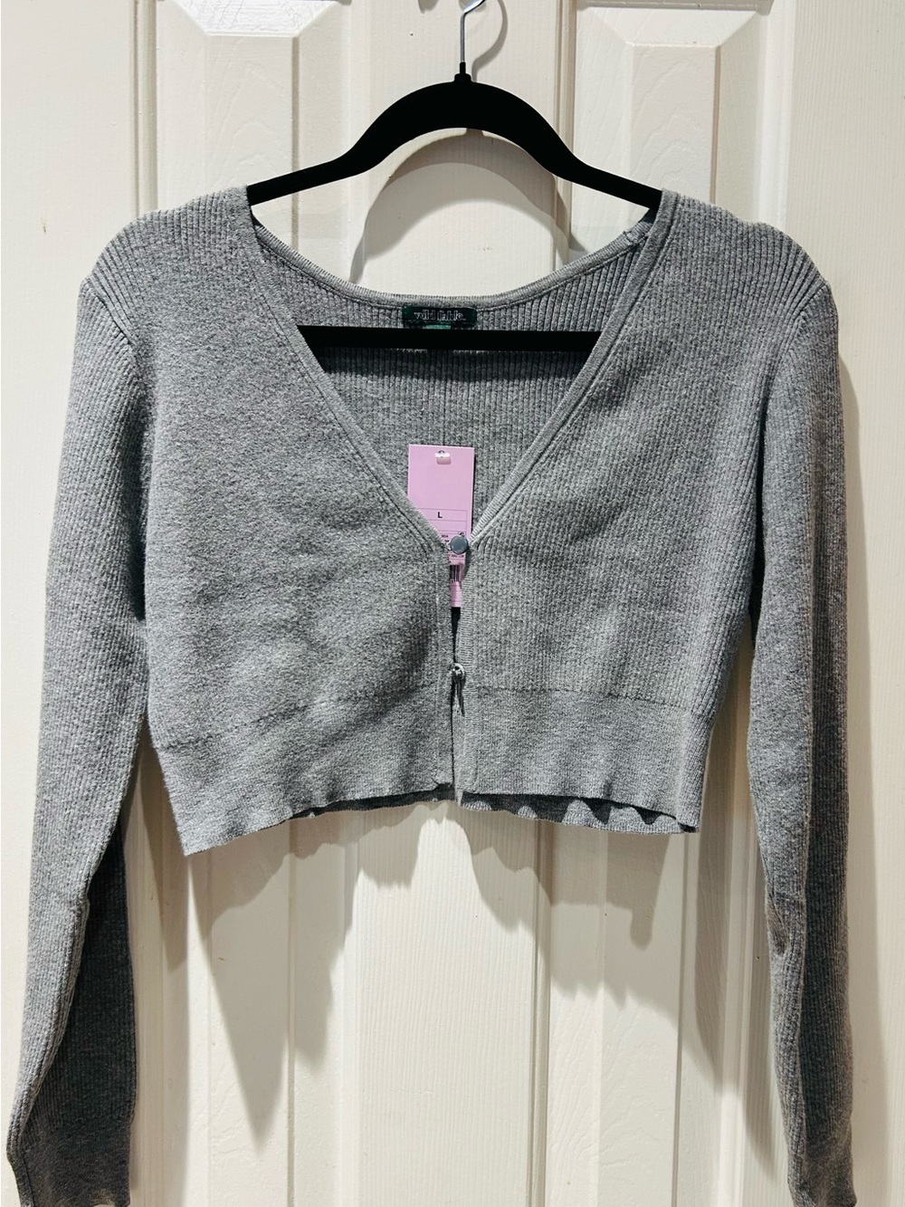 wild fable Gray Cropped V‑Neck Zip Cardigan